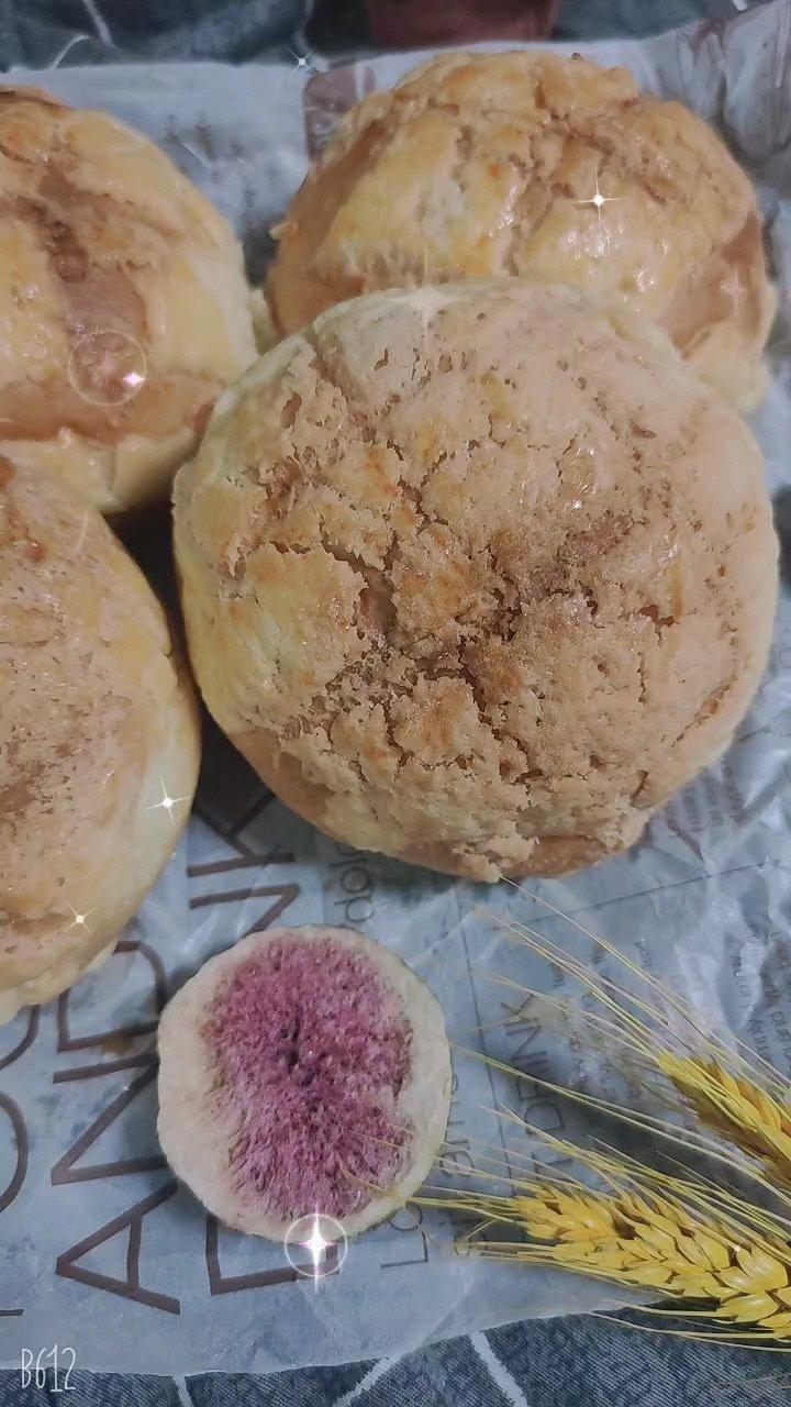 香酥柔软的港式菠萝包