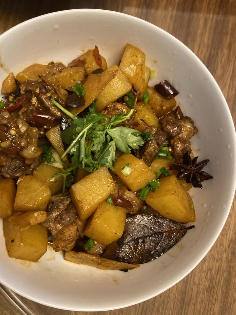 土豆炖排骨