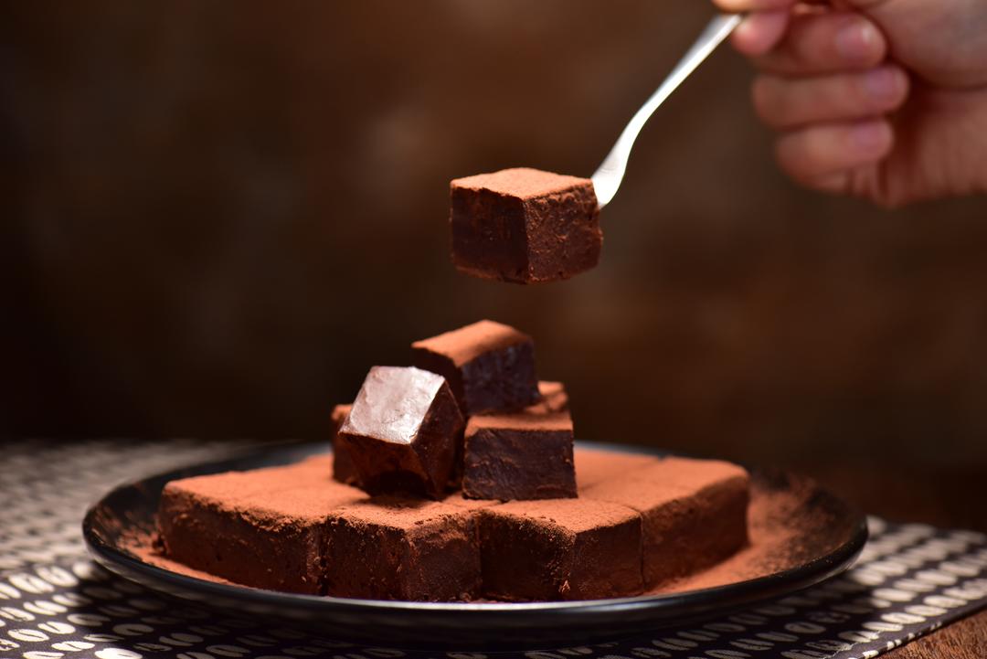 小展的下午茶│生巧克力的做法