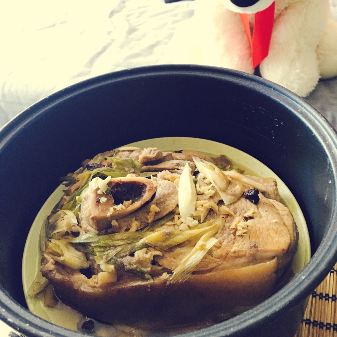 蒸肘子家传版【超简单】