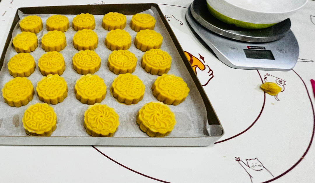 爽而不腻的—绿豆糕