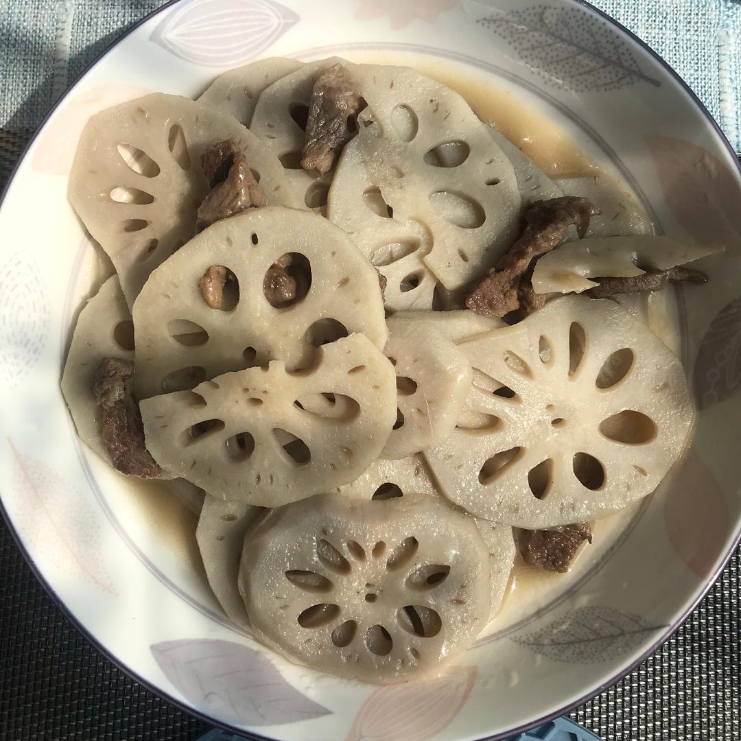 藕片炒肉