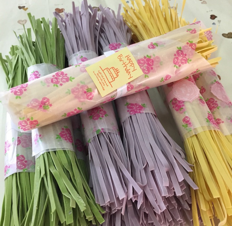 彩色面 有机面 蔬菜面 手工面 女侠森森