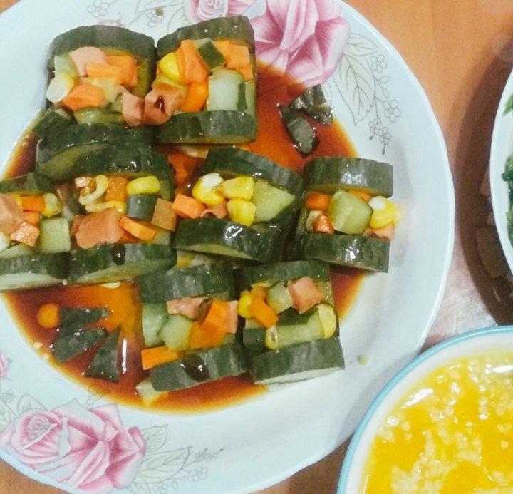 最美年夜饭-🎋翠竹报春节节高🥒（黄瓜玉米火腿鸡丁沙拉）