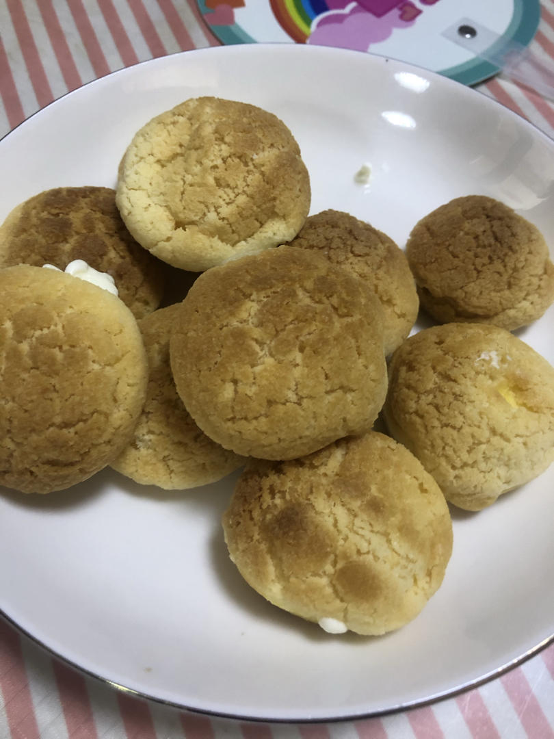 十分美味的酥皮泡芙