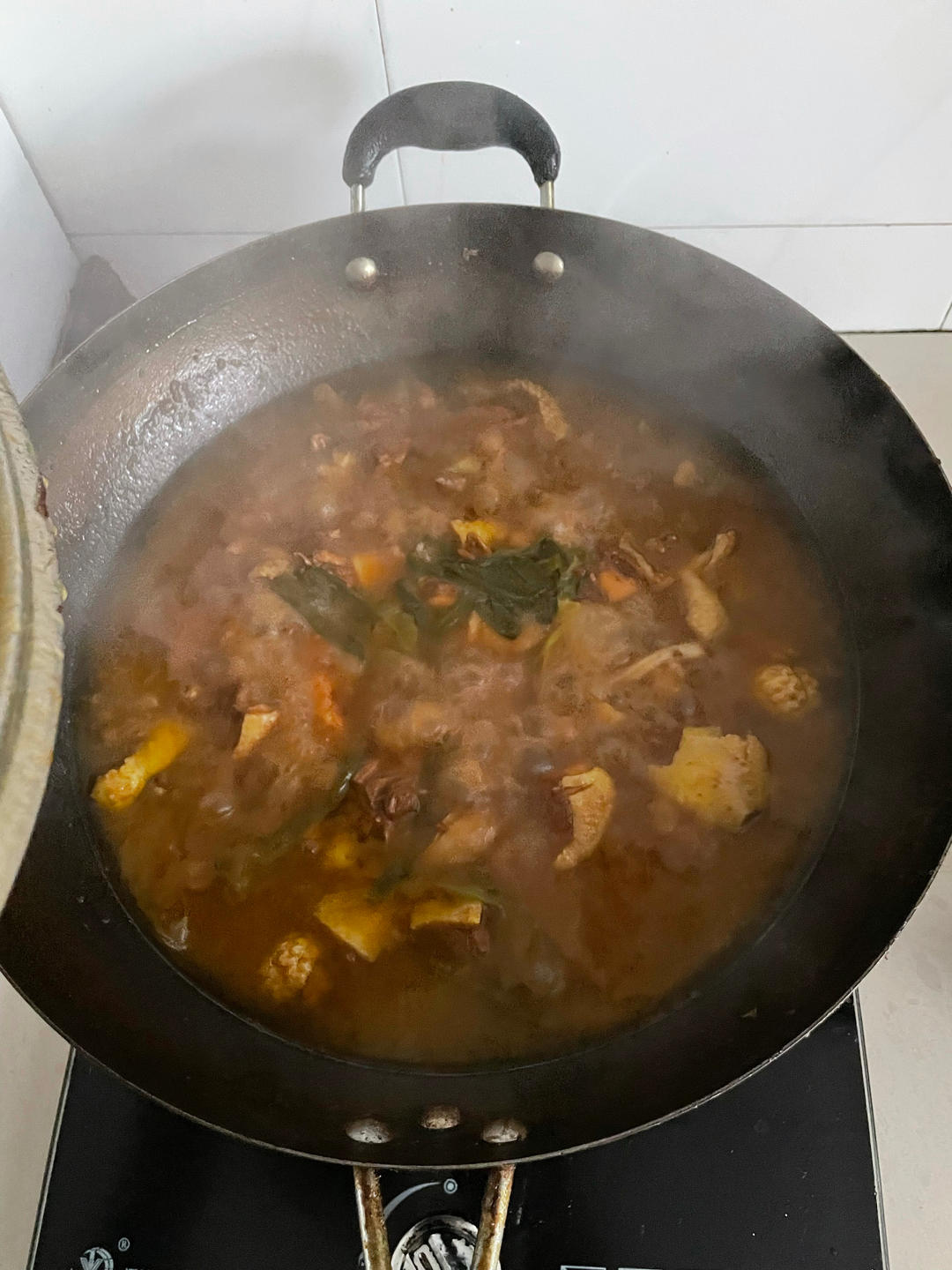 家常炖鸡