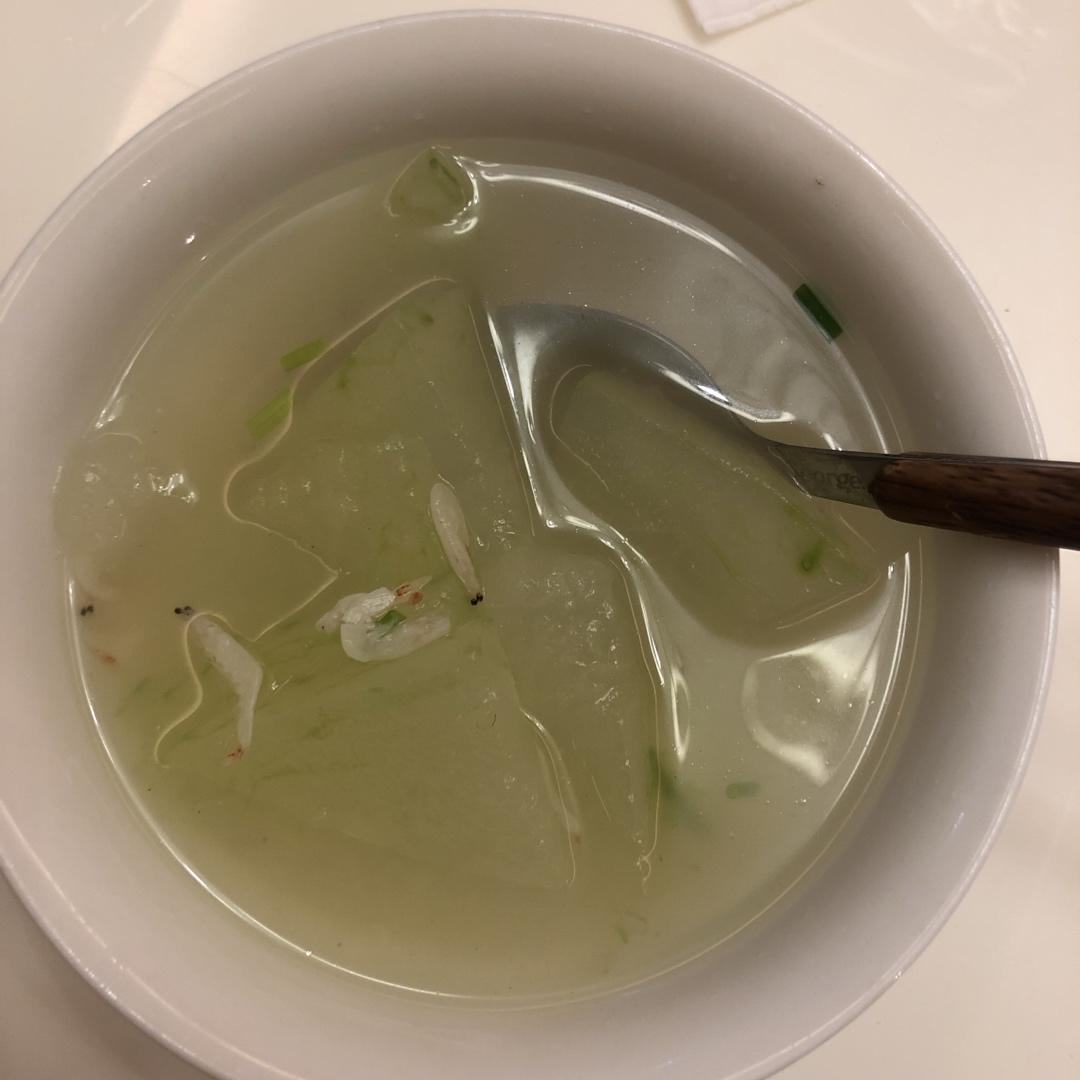 清淡减脂冬瓜虾皮汤/虾皮冬瓜汤
