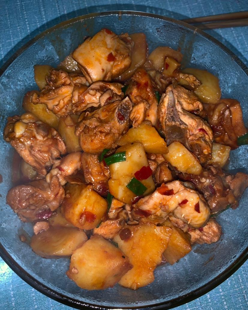 土豆烧鸡（非常下饭哦~）