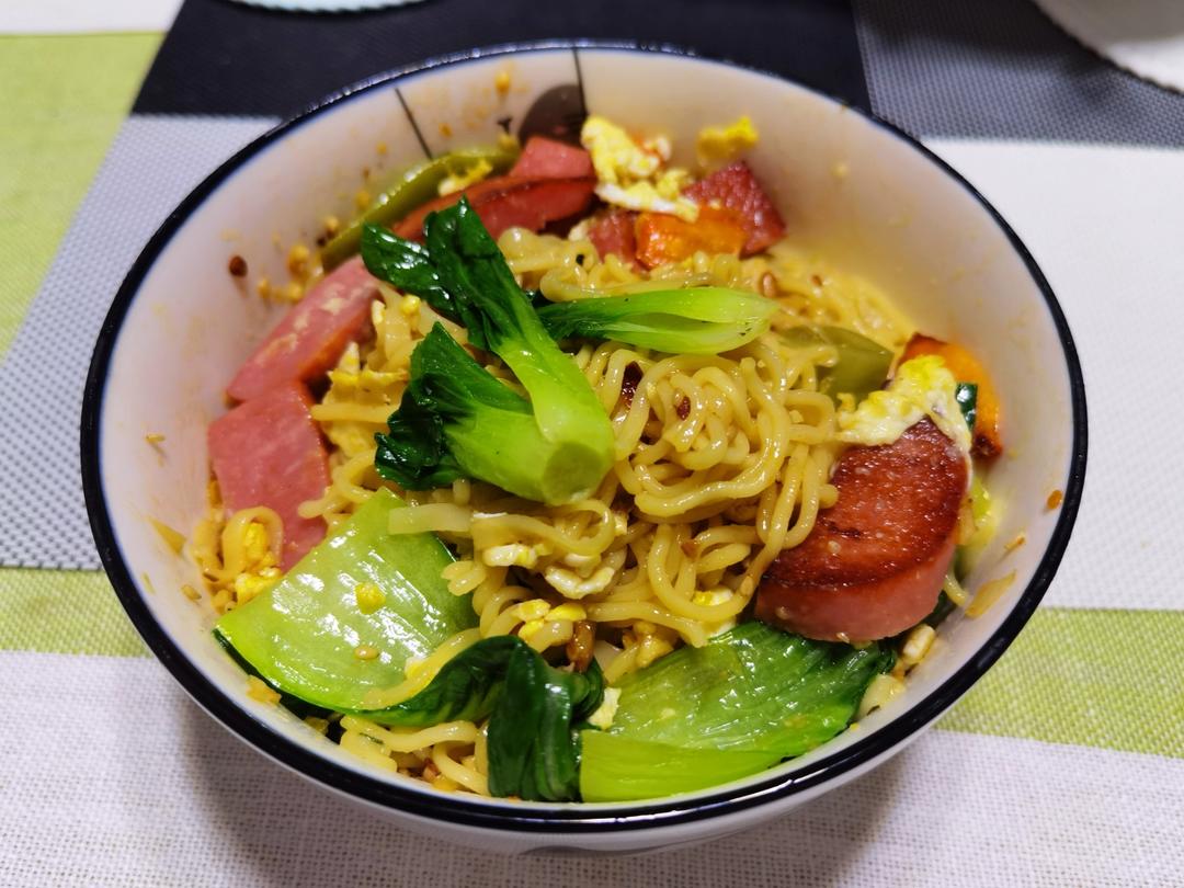 酸辣开胃❗️好吃到连汤汁不剩～酸汤面