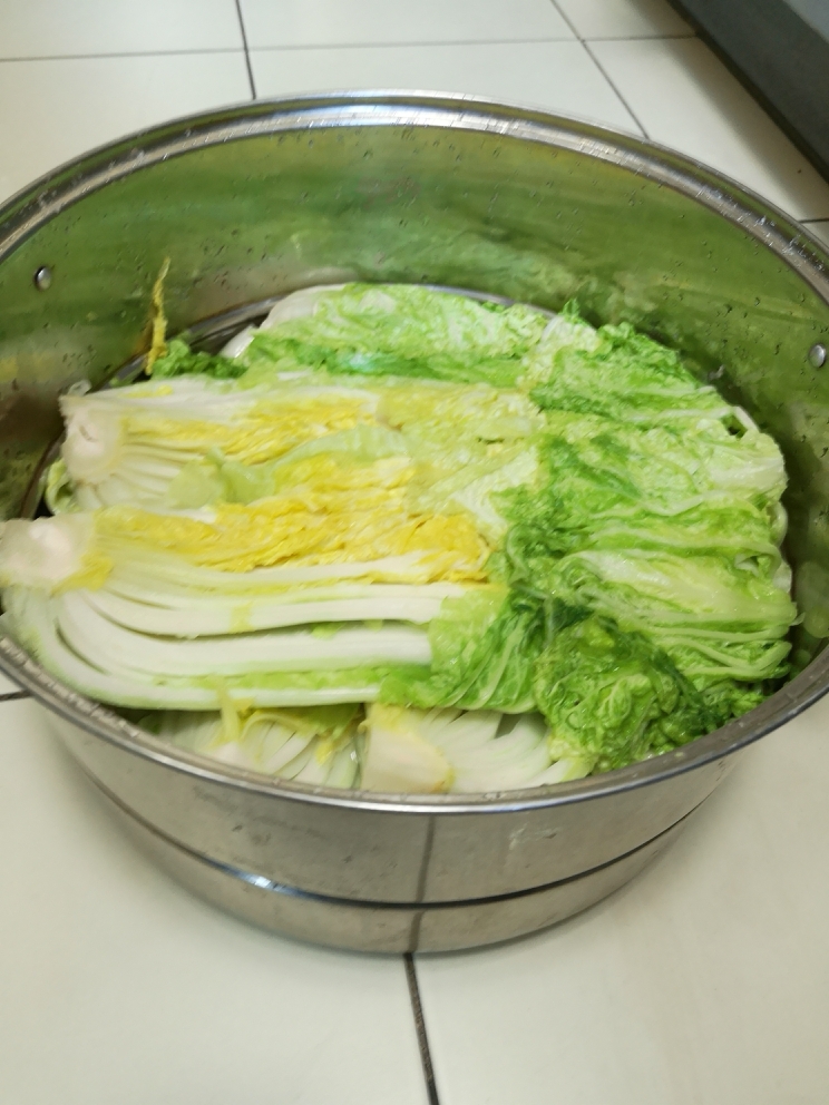 冬天里的一抹红-韩式辣白菜的做法 步骤4