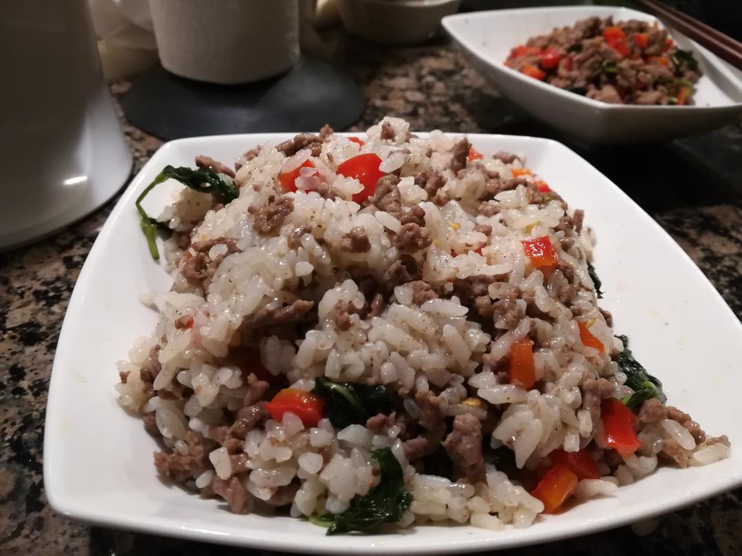 薄荷小炒牛肉