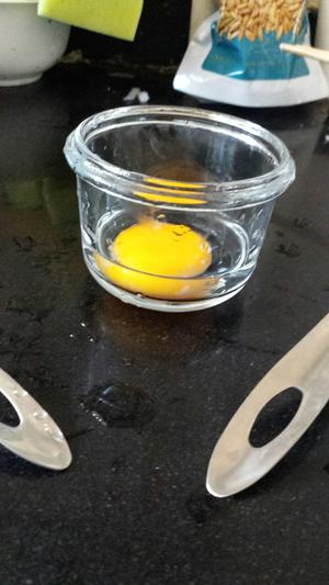 宝宝鸡蛋羹（蛋黄版）的做法 步骤2