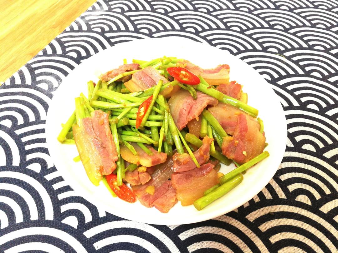 芦蒿炒腊肉