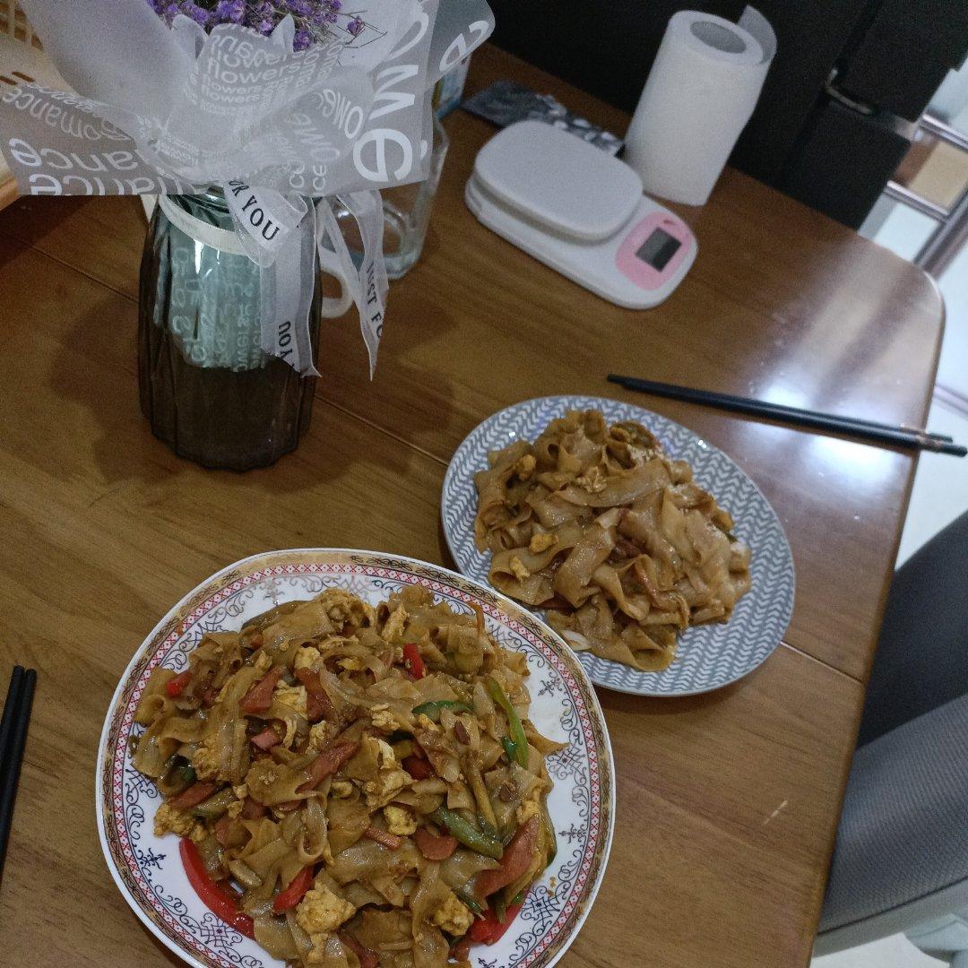 超级无敌香的炒刀削面