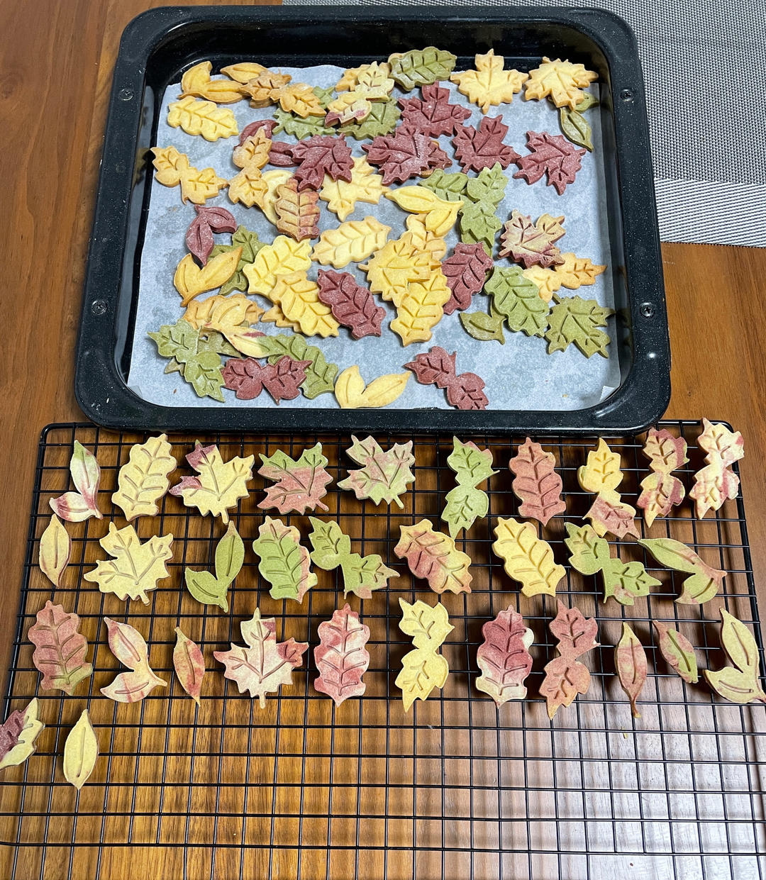 奶香味十足的果蔬卡通饼干