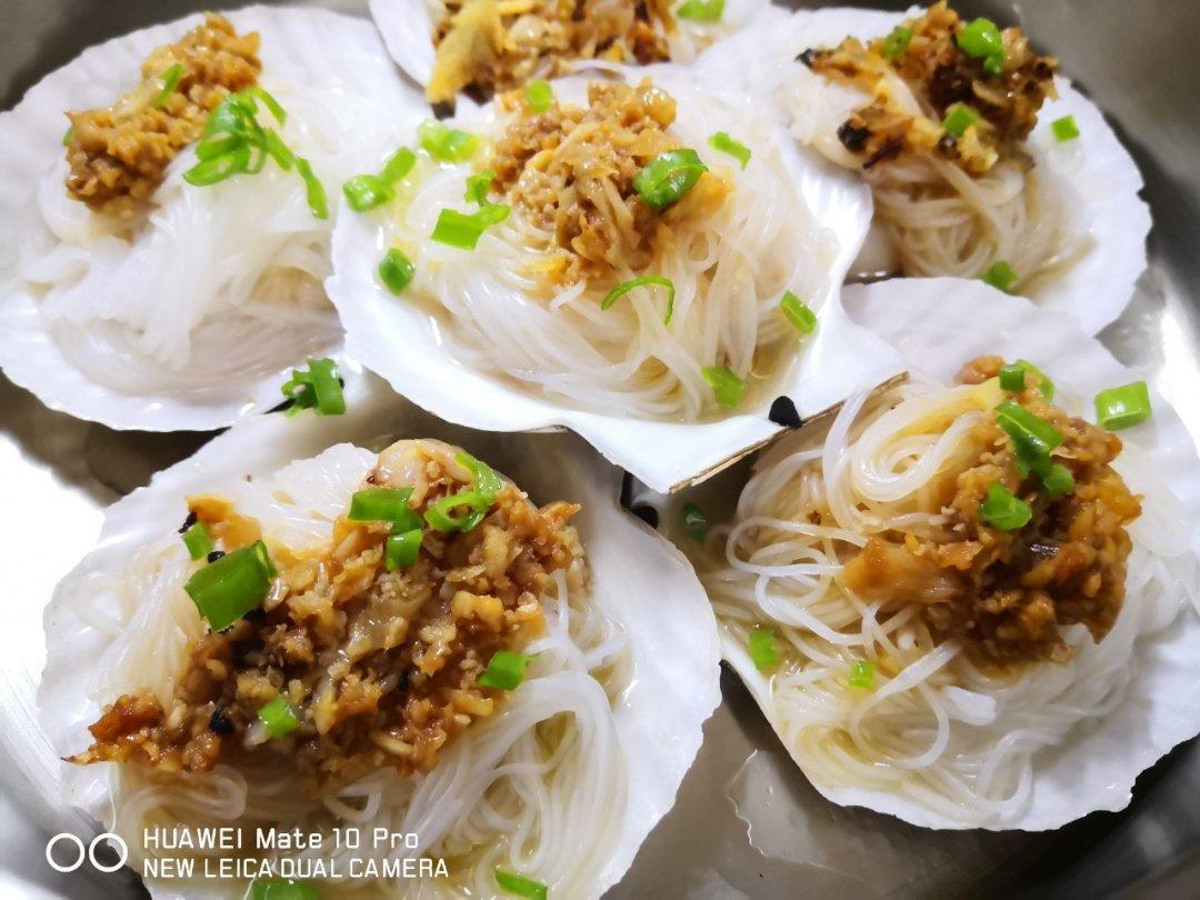 蒜蓉粉丝蒸扇贝