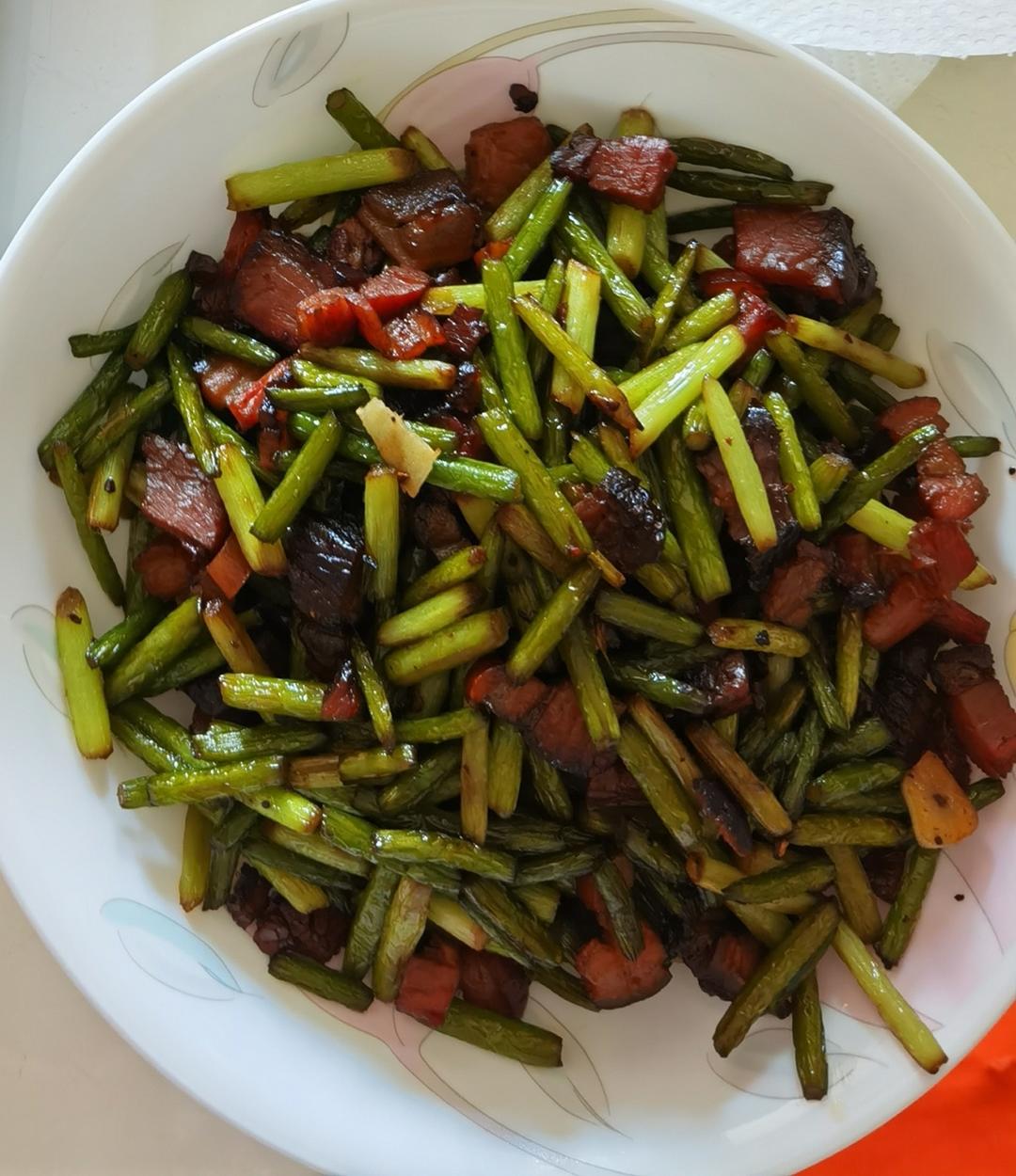 超级下饭的一道菜蒜苔炒风干腊肉