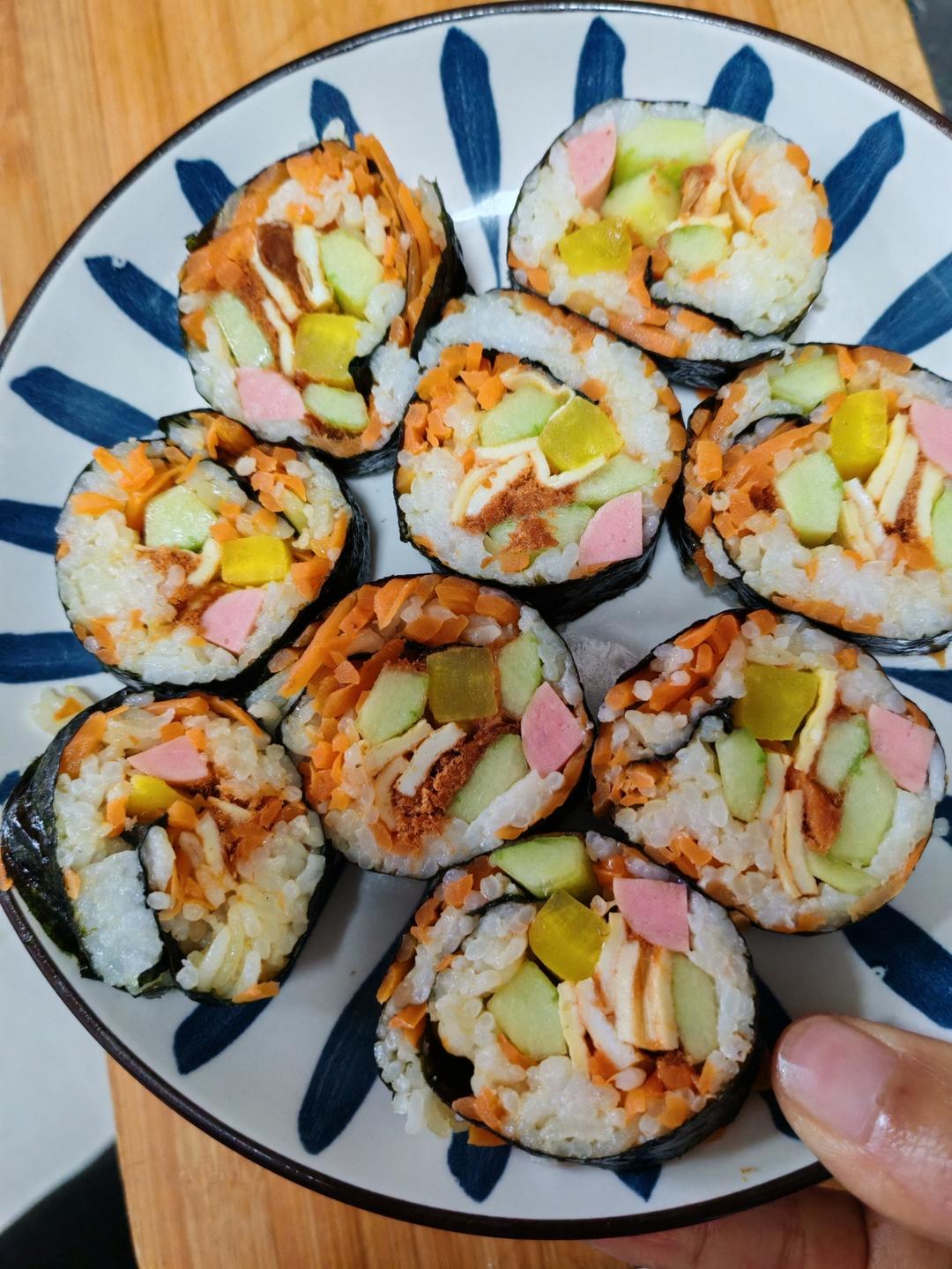 高颜值的紫菜包饭