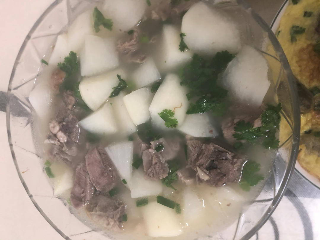 羊肉萝卜汤