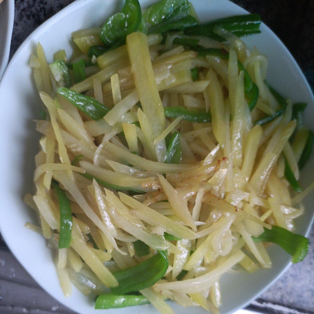 青椒土豆丝