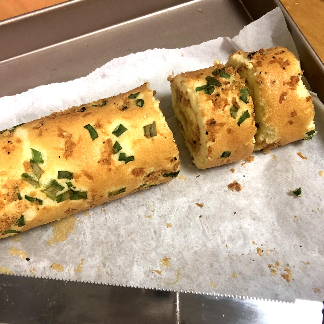 香葱肉松蛋糕卷这样做‼️满屋飘香（小视频食谱）