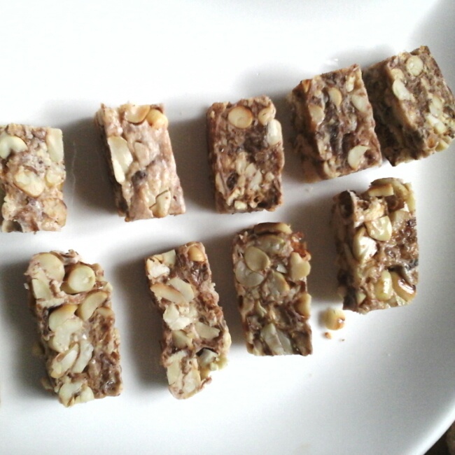 多味花生牛轧糖