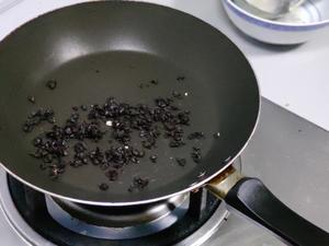 蒜蓉豆豉蒸排骨的做法 步骤7
