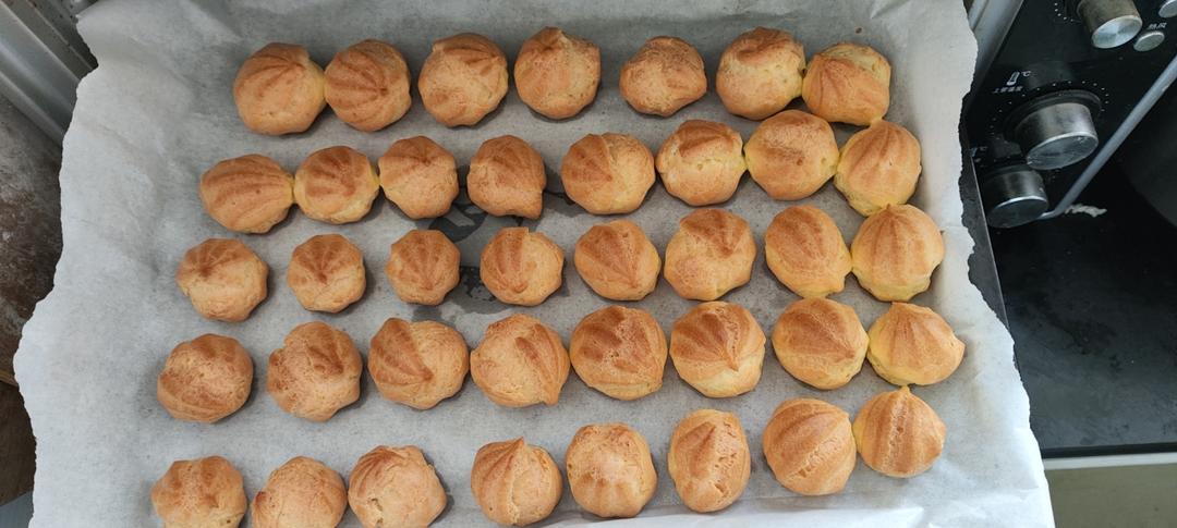 简单易成功的奶油小泡芙做法