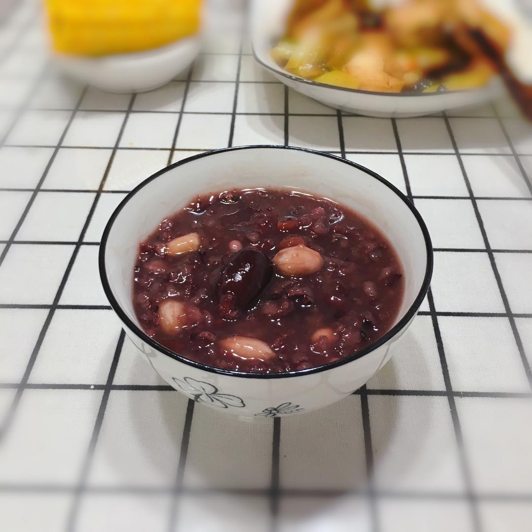 补血养颜粥