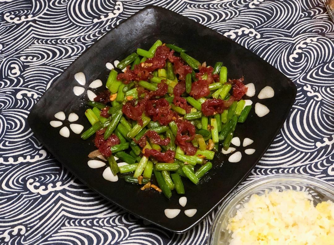 蒜薹炒腊肠