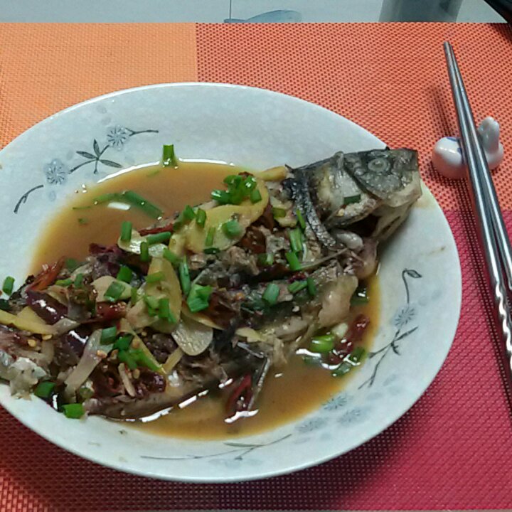 红烧鲫鱼