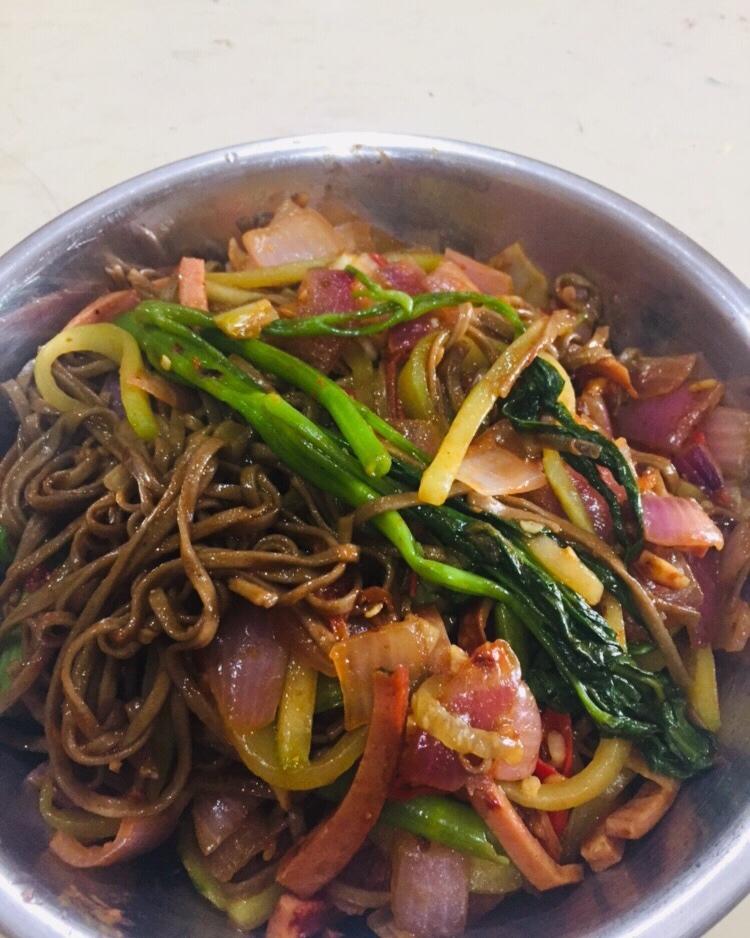快手炒荞麦面 香辣口味