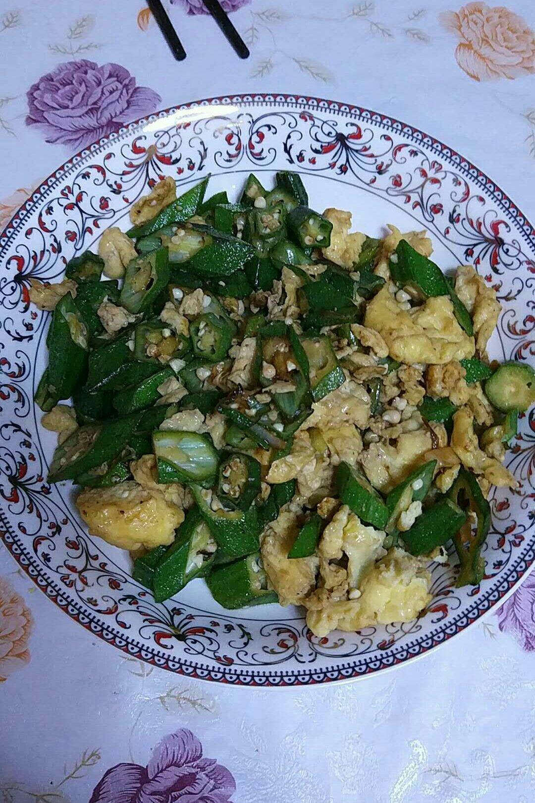 秋葵炒鸡蛋
