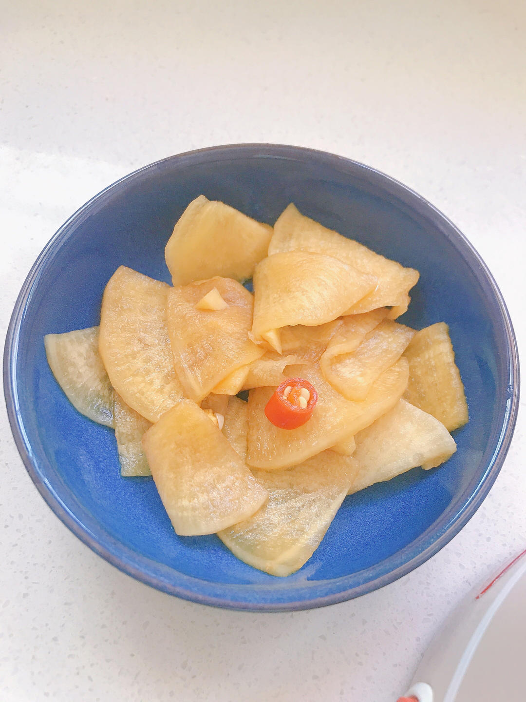 三步爽口酸酸辣辣腌萝卜片小咸菜