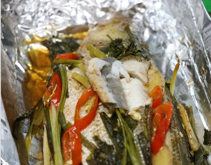 锡纸包烤鲈鱼，法帅蒸汽烤箱版的做法