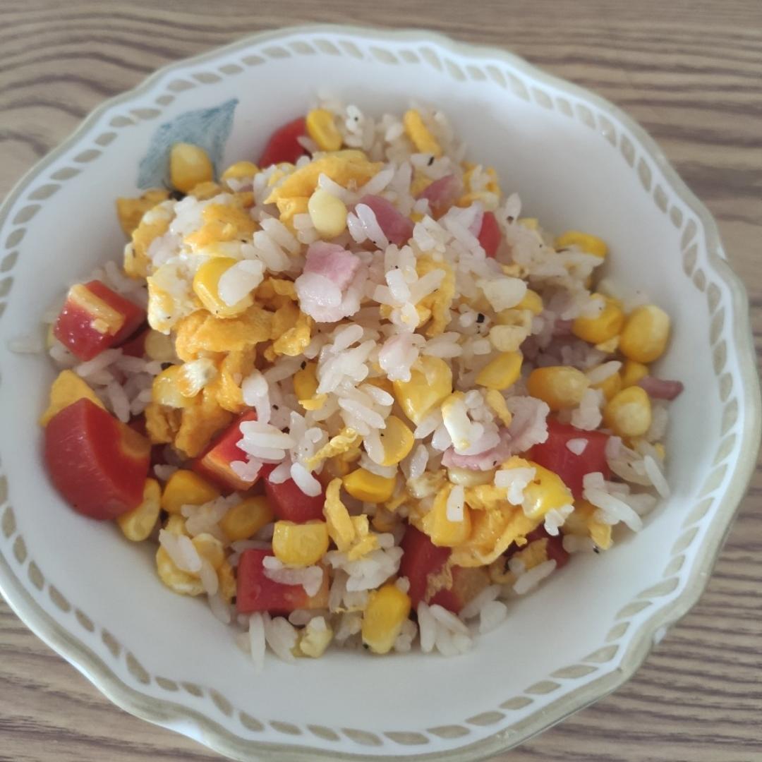 培根蛋炒饭