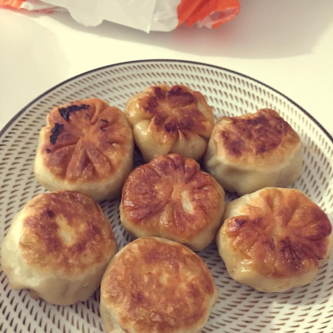 门钉肉饼