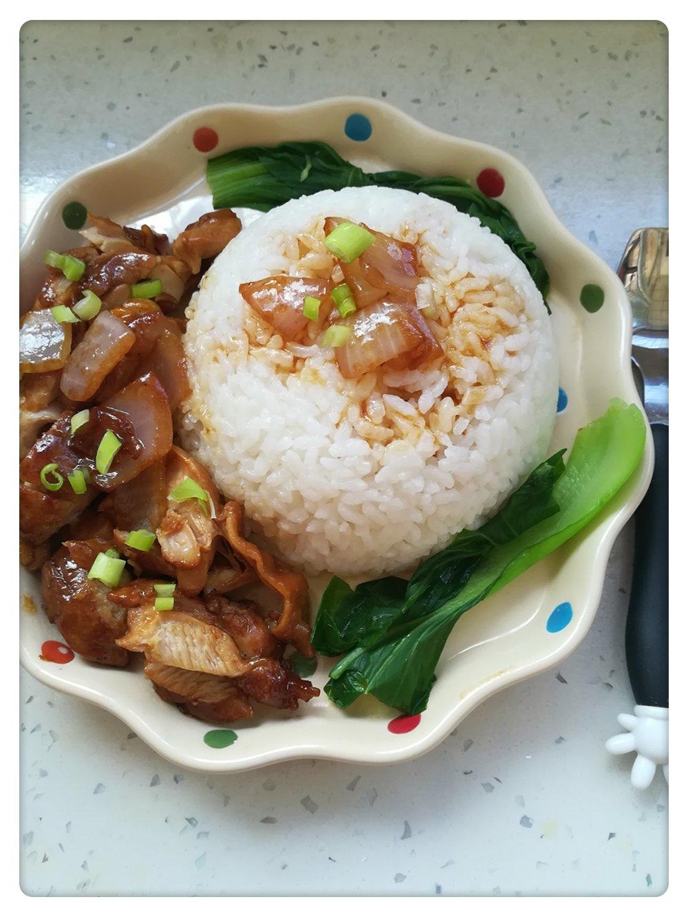 黑椒鸡腿饭