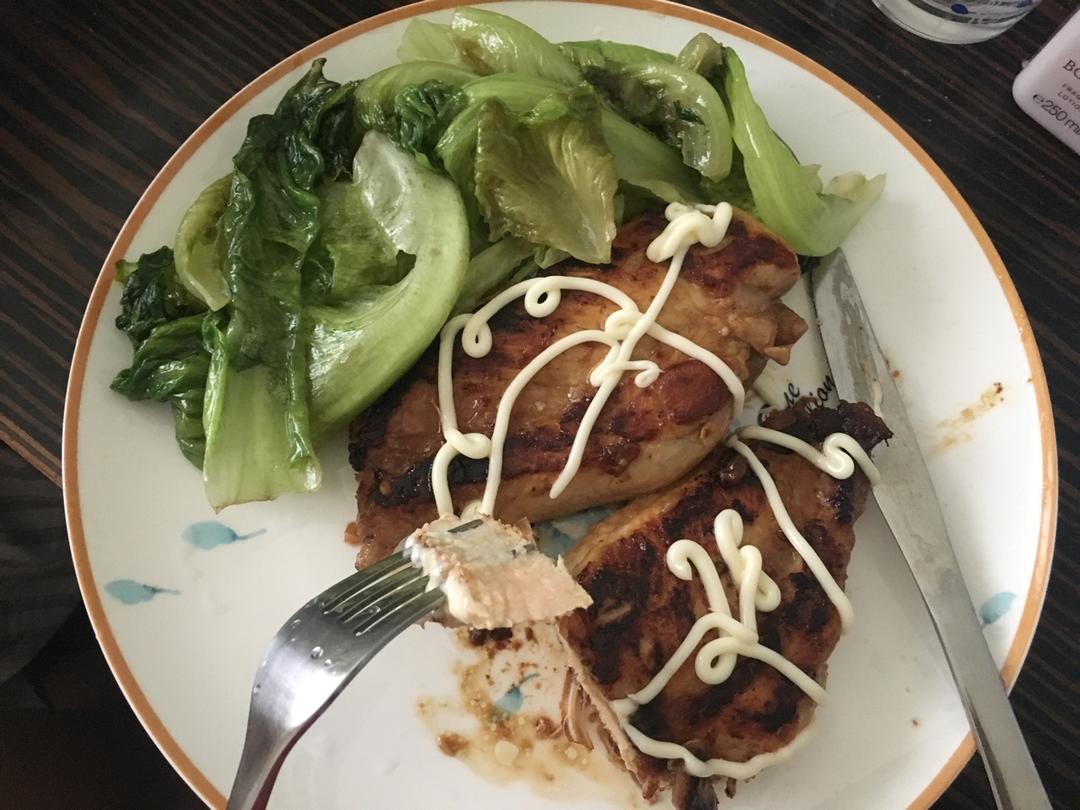 酷炫屌炸天好吃的煎鸡胸肉（香蒜蜂蜜煎鸡胸肉）