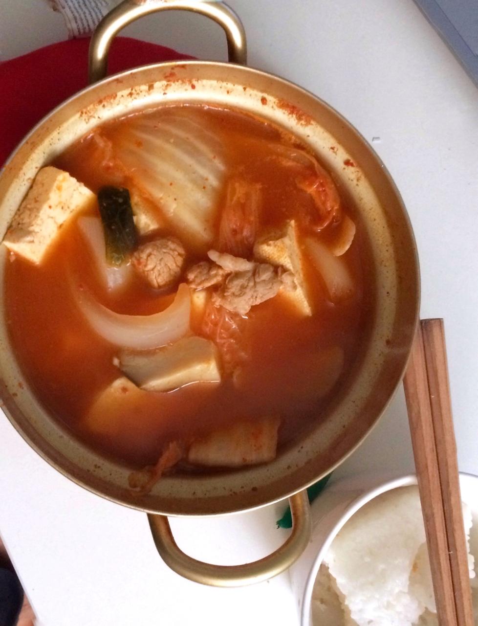 韩国泡菜豆腐汤