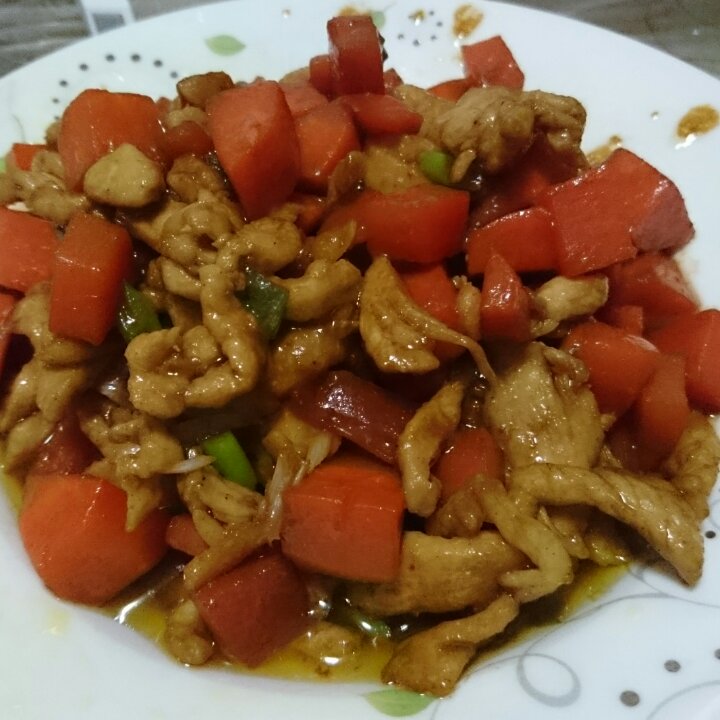 胡萝卜炒鸡胸