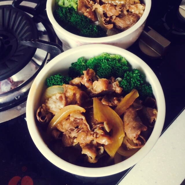 肥牛饭