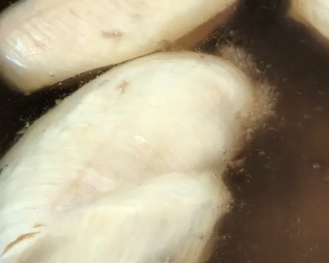🥑低碳水减脂松脆鸡肉松（简易版）的做法 步骤1