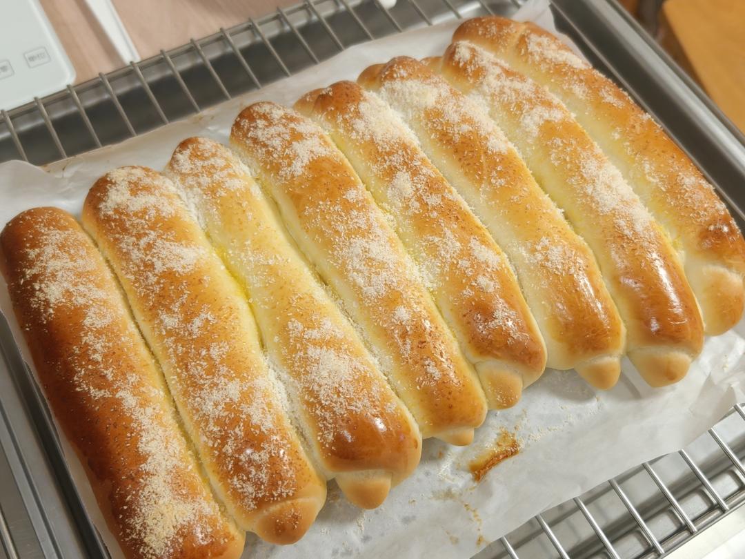 一次发酵-松软拉丝椰蓉排包-椰蓉金砖-椰蓉面包