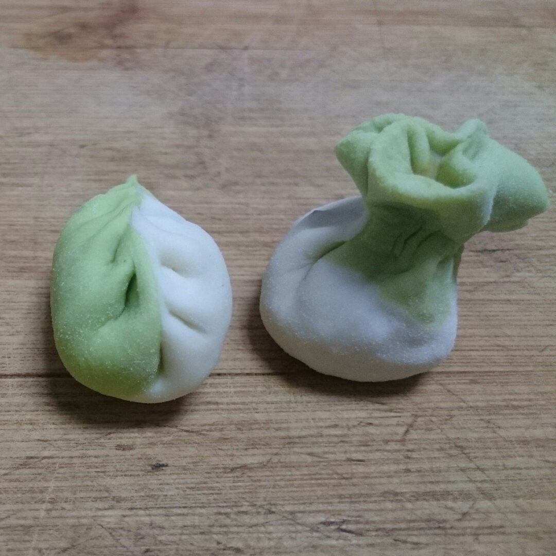 碧绿青菜包