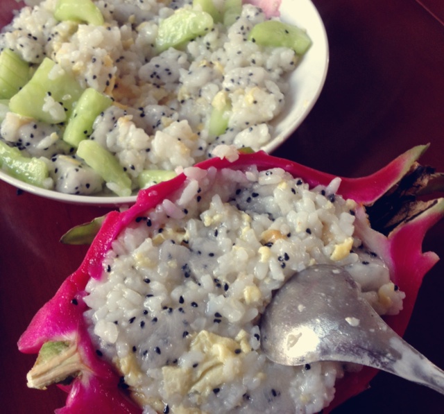 清爽火龙果炒饭