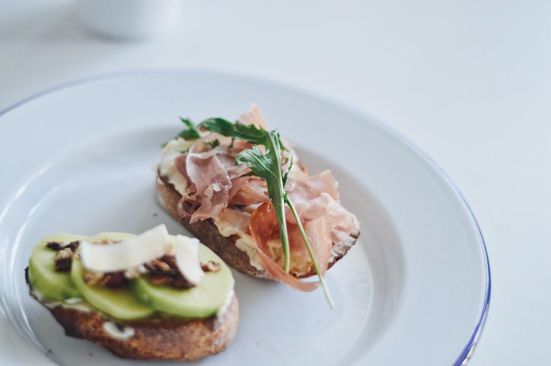 无花果火腿三明治（open-faced）