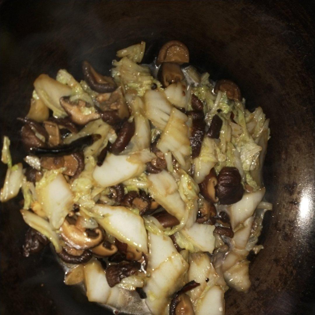 香菇炒白菜