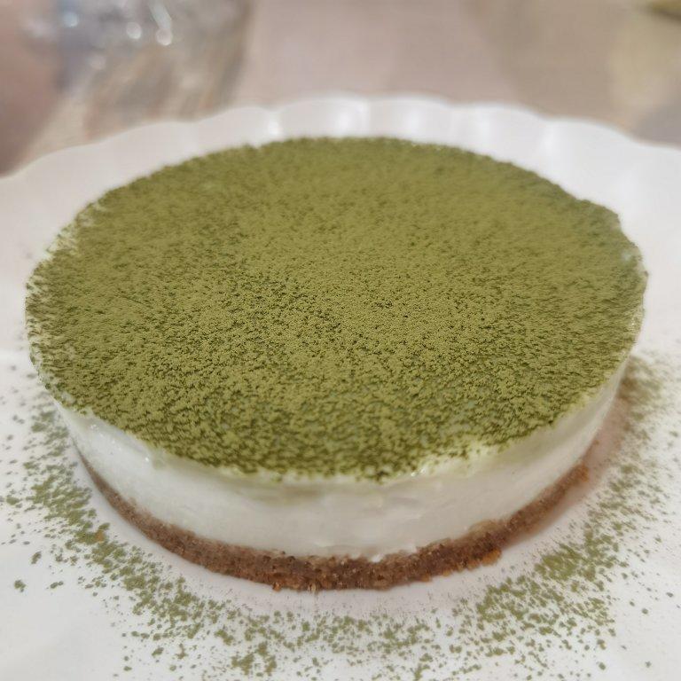 lyesprsso做的四寸抹茶慕斯蛋糕