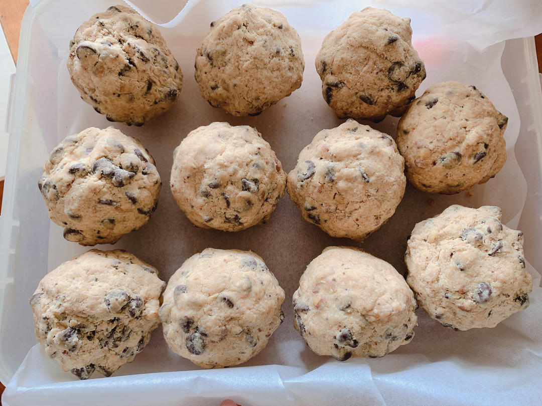 坊间传说纽约最好吃的巧克力曲奇饼Chocolate Chip Cookies at Levain Bakery